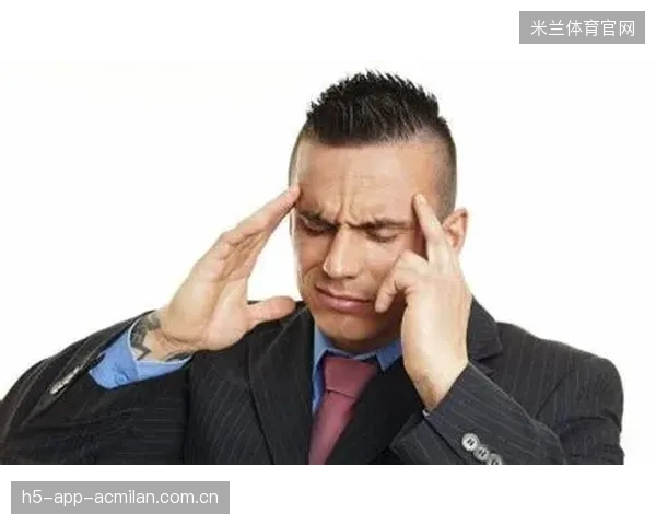 主帅主动降压，试图缓和内部紧张