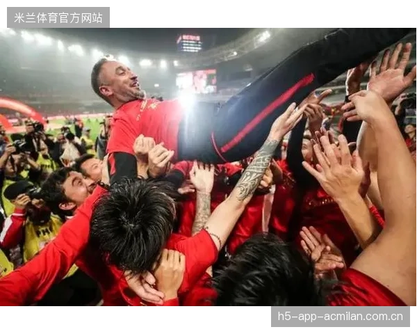 海港球迷的激情如何被俱乐部转化为营收？